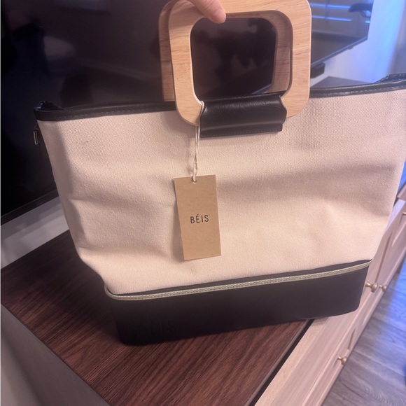 BEIS Black and Cream Resort Tote. VERY RARE!! - Picture 3 of 5